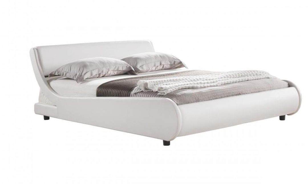 Griffin Faux Bed