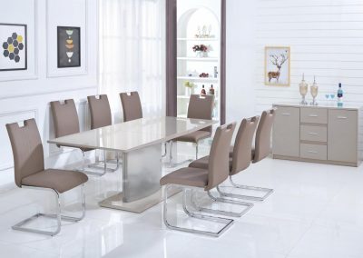 Rembrock Dining Set High Gloss