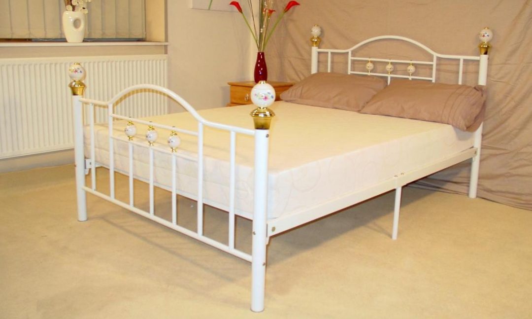 skyline-bed-white